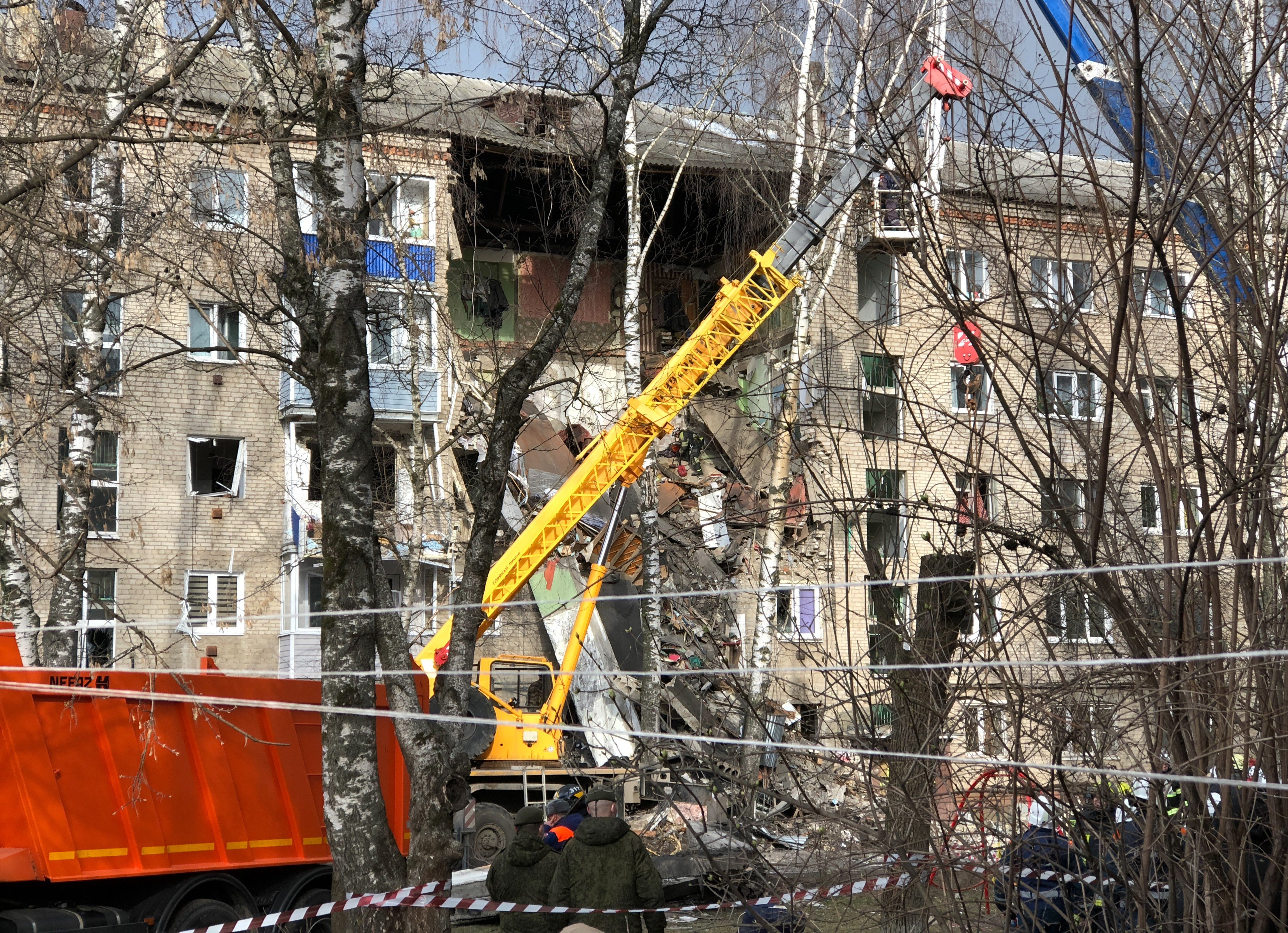 Жители разрушенного после хлопка газа дома в Орехово-Зуеве начали возвращаться в квартиры