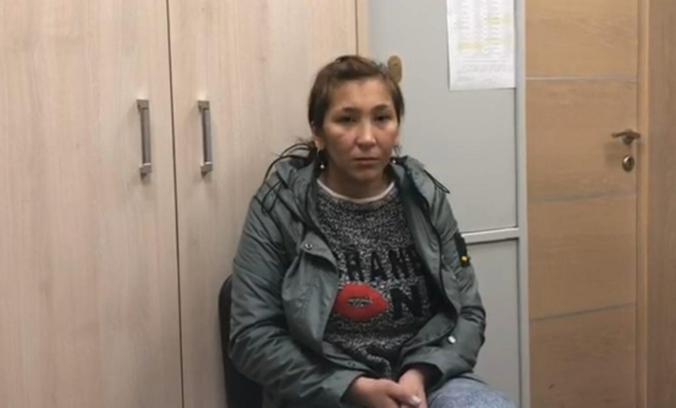 Оставившую новорожденную дочь на улице в Подмосковье женщину осудили на 8 месяцев
