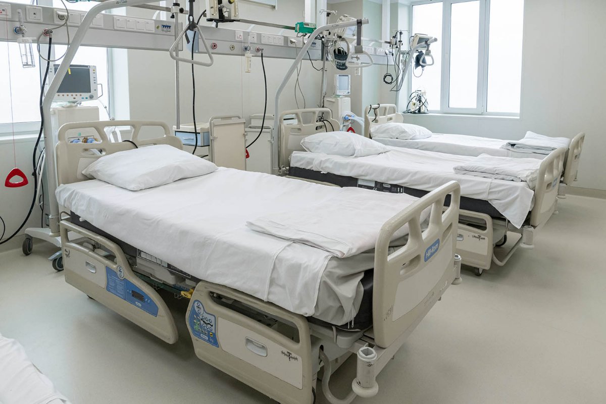 Около 750 пациентов с коронавирусом приняла обновленная больница № 52 в Москве