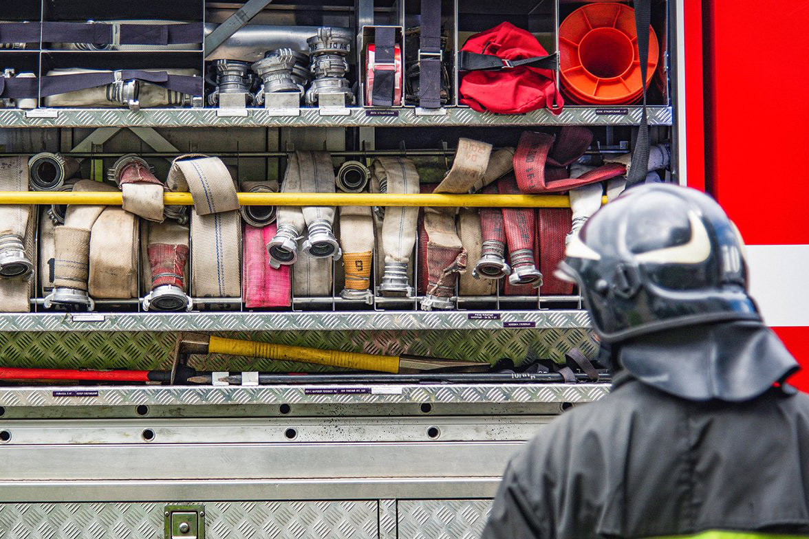 При пожаре на обувном складе в Долгопрудном никто не пострадал