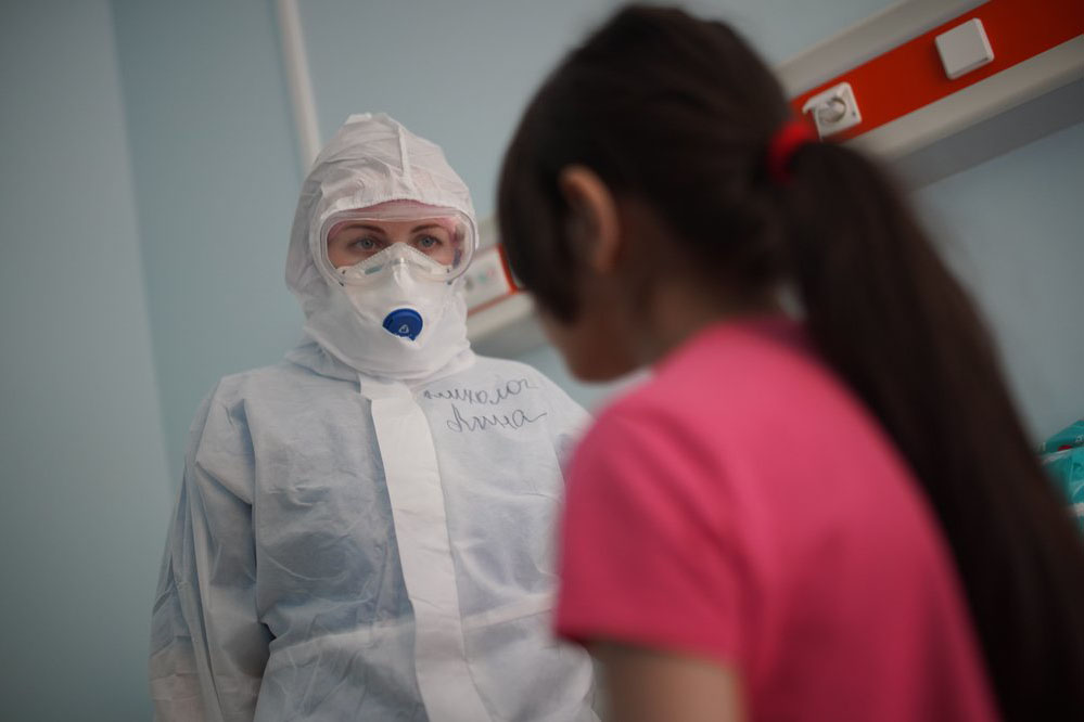 Попова заявила, что для детей должна быть специальная вакцина от COVID-19