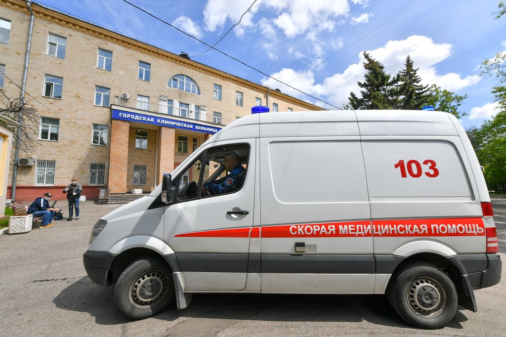 СМИ: Двое детей пострадали в аварии на севере Москвы