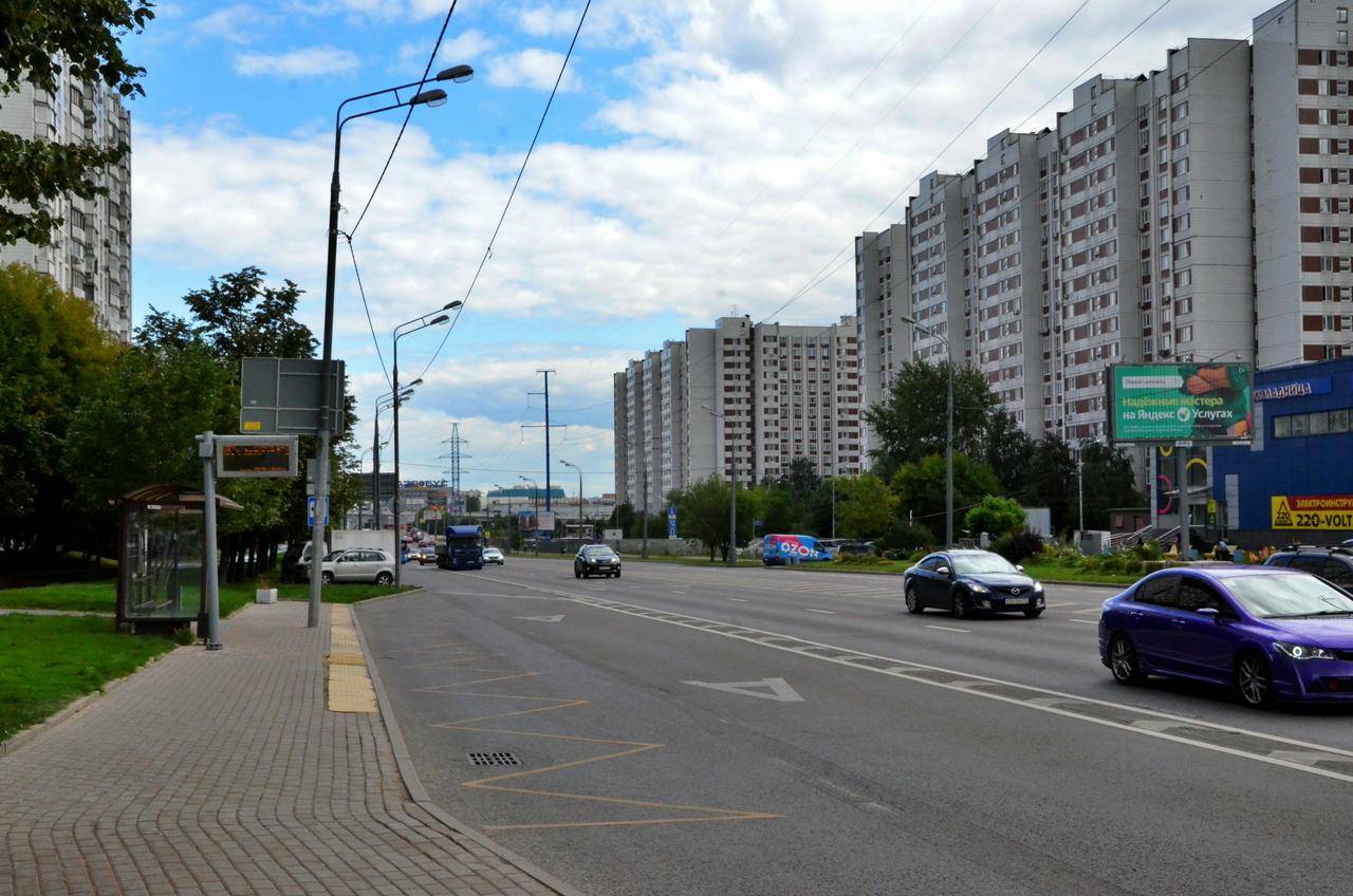 Движение на участке Волоколамского шоссе изменили до 16 августа