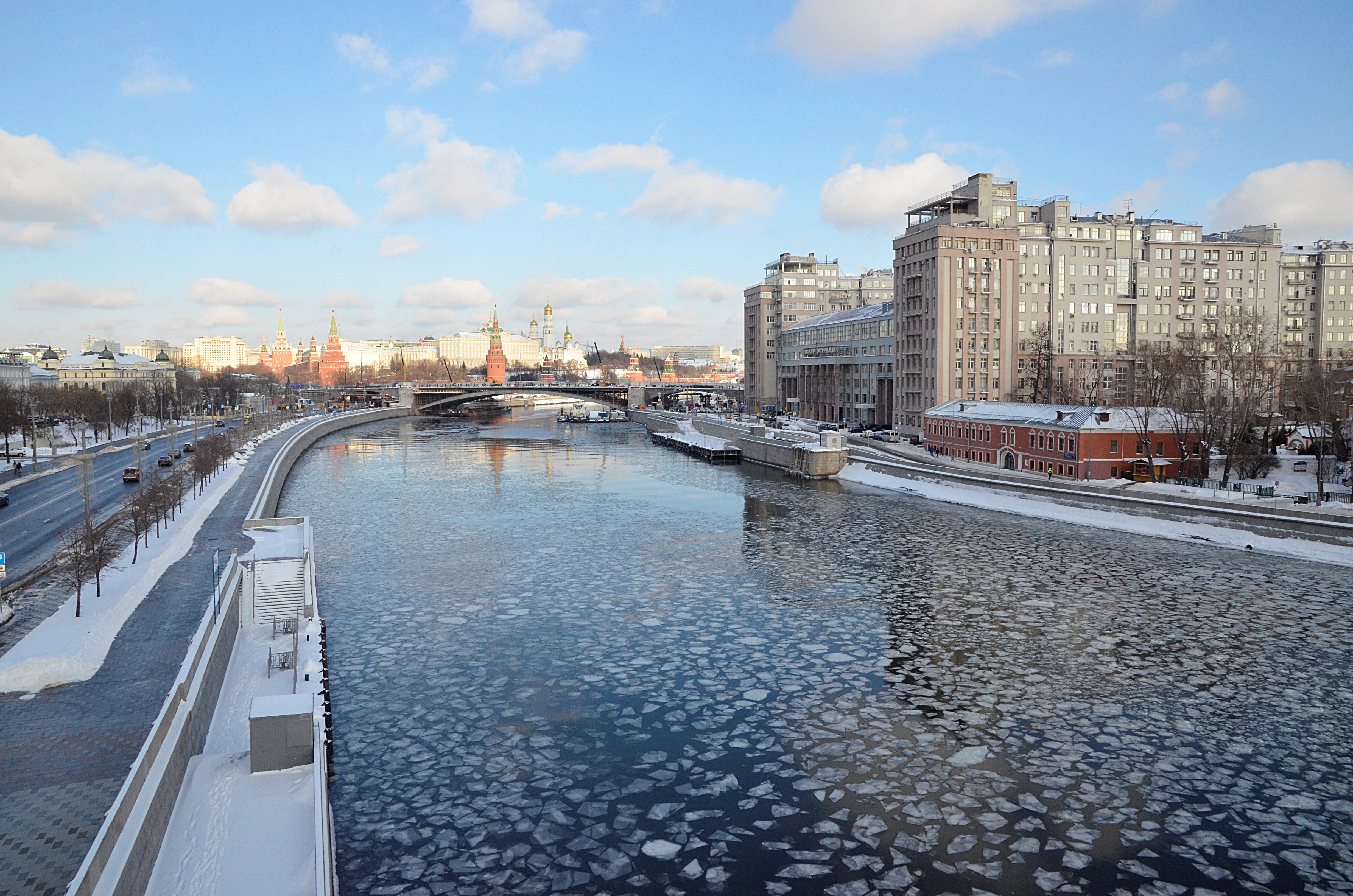 Москва не центр