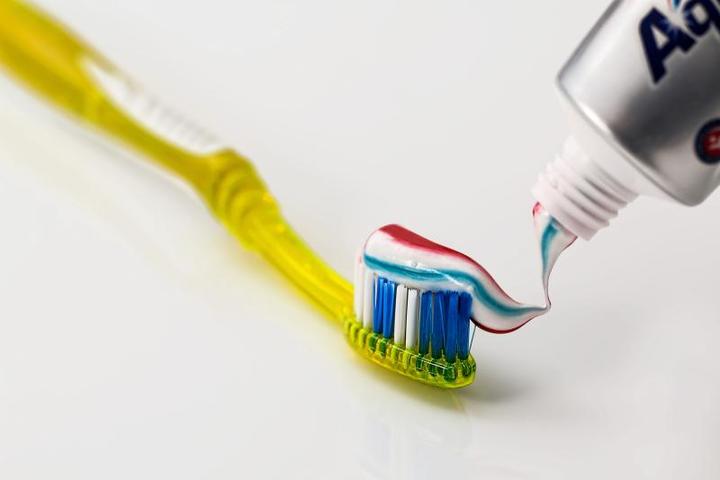 «Росконтроль» назвал самую лучшую зубную пасту
