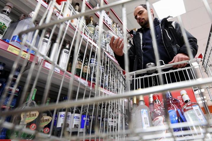 Рейды против незаконной продажи алкоголя состоятся в Москве на праздниках