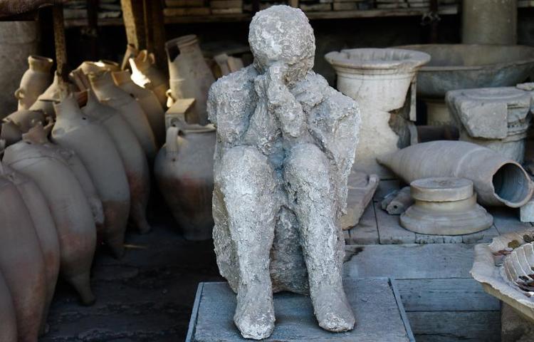 Обнаружены следы граждан Помпеи, сумевших выжить после извержения Везувия