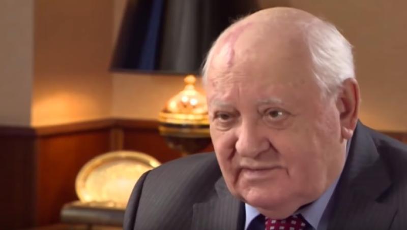 Михаил Горбачев уверен, что при отказе от разоружения произойдет катастрофа