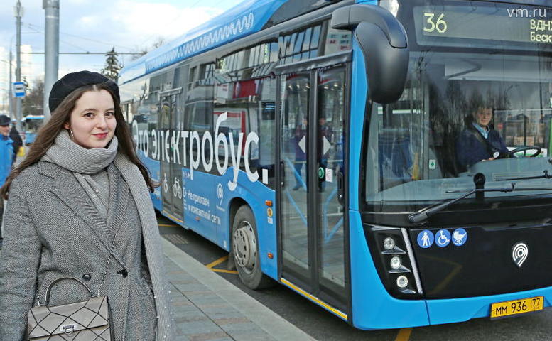 Электробусы вышли на новый маршрут у Киевского вокзала