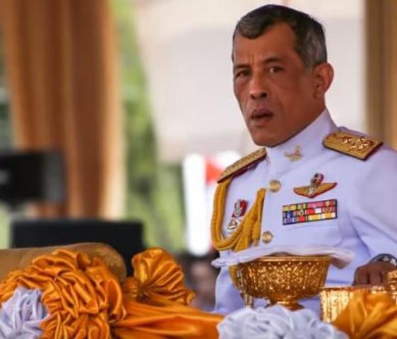 Развод генерала. Мир королей генерал. Thailand King and Generals.