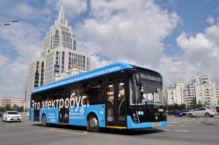 Девять новых маршрутов с электробусами появились в Москве