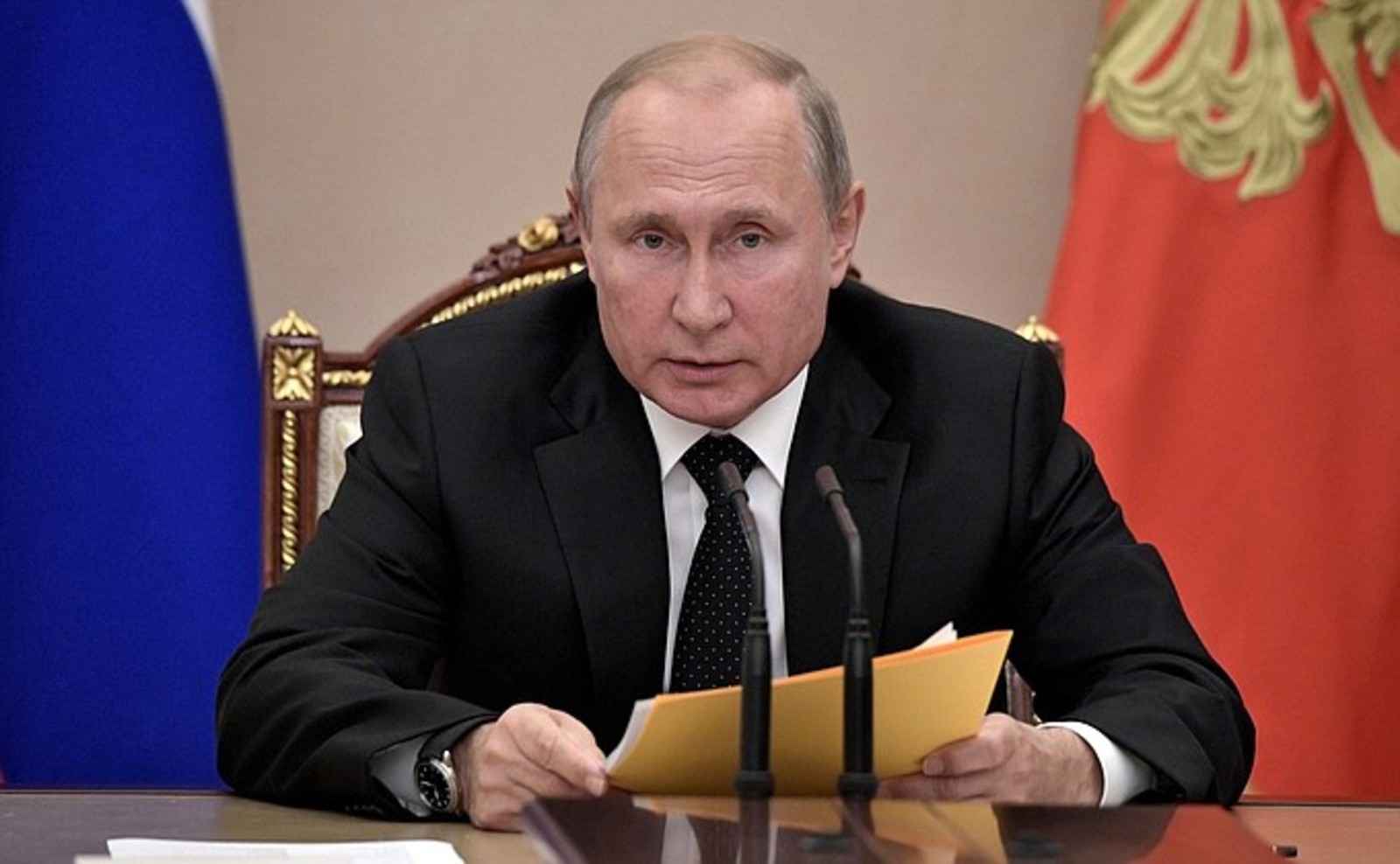 Путин назвал абсурдными претензии «Нафтогаза Украины» к «Газпрому»